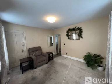 Main picture of 81 Ward St