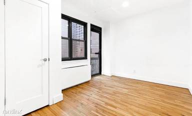 Main picture of 207 East 37th St