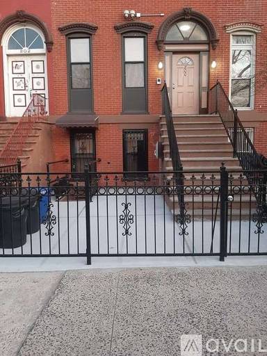 Main picture of 800 Ocean Ave