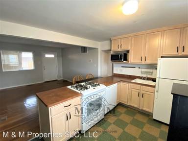 Main picture of Marmalade Square Condominiums
