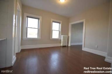 Main picture of 15 Gladstone St
