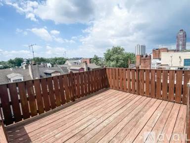 Main picture of 1010 Clinton St