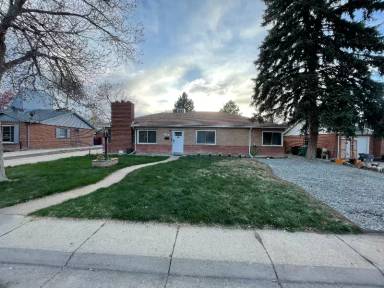 Main picture of 1279 Scranton St