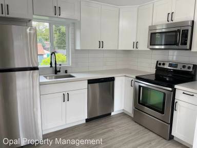 Main picture of 3411 35th Ave S