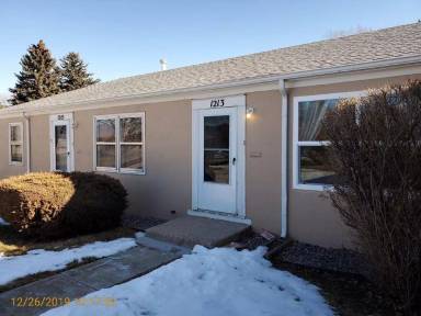 Main picture of 1213 E Buena Ventura St