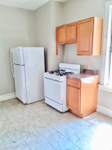 Main picture of 142 Sunset Ave