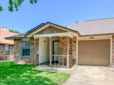 Main picture of 9827 Ardash Ln