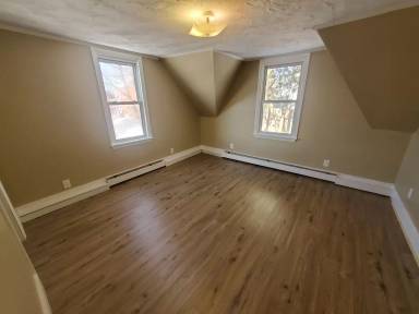 Main picture of 5 Burrill St