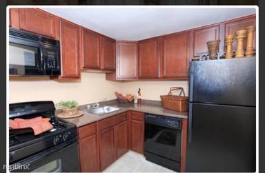 Main picture of 3600 Post Rd