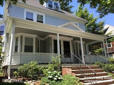 Main picture of 41 Irving St
