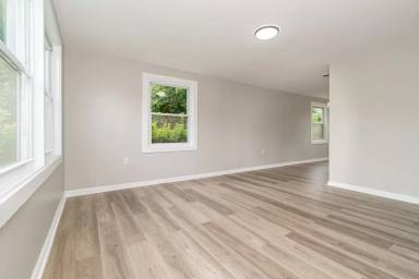 Main picture of 1335 Mantle St