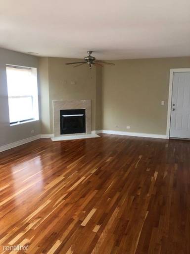 Main picture of 4627 S Drexel Blvd