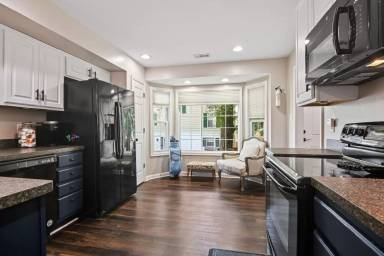 Main picture of 1531 Marlborough Ct