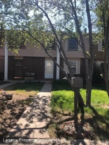 Main picture of 4907 E 14th St