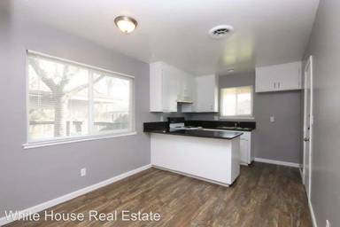 Main picture of 7733 Loucreta Dr