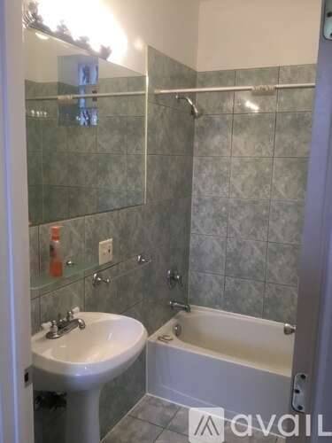 Main picture of 1242 N Bosworth Ave