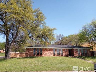 Main picture of 7301 Trimble Dr