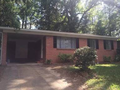 Main picture of 935 Delores Dr