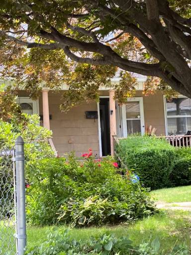 Main picture of 1101 Bryn Mawr St