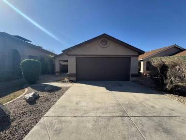 Main picture of 129 W Monona Dr