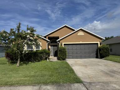 Main picture of 269 McKay Blvd