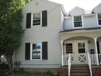 Main picture of 920 N Capitol Ave