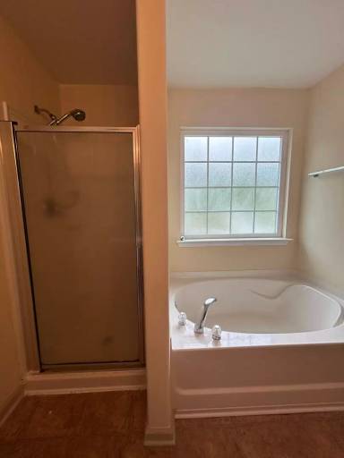 Main picture of 52 Ristona Dr