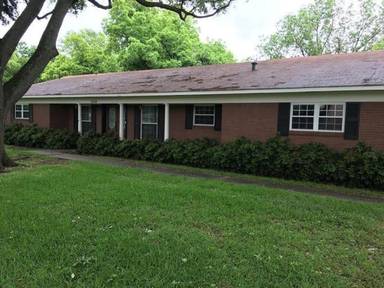 Main picture of 2224 Brownlee Rd