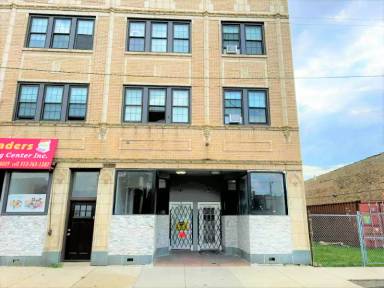 Main picture of 8246 S Racine Ave