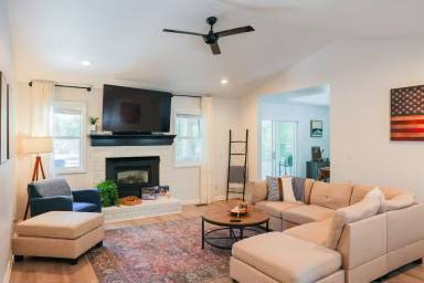 Main picture of 22 Penrith Dr