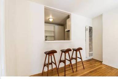 Main picture of 2020 Bush St