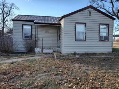 Main picture of 501 Dolomita St