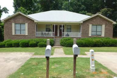 Main picture of 5408 Glen Haven Dr