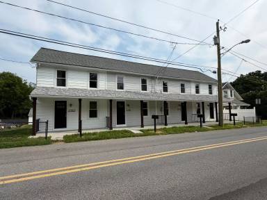 Main picture of 3783 Huckleberry Rd
