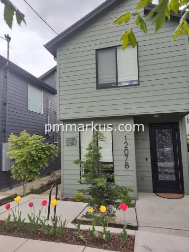 Main picture of 12082 SE Pine St