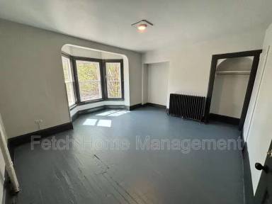 Main picture of 19 S Ann St