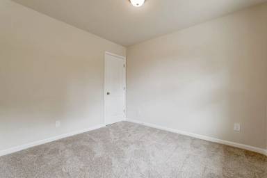 Main picture of 2 Iron Horse Ct