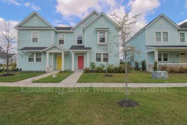 Main picture of 328 Parish Farms Dr