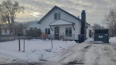 Main picture of 293 Adams St