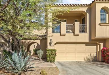 Main picture of Willow Crest Townhome Apartments