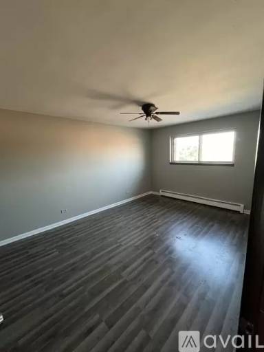 Main picture of 643 Jeffery Ave
