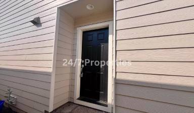 Main picture of 290 Forest Ln