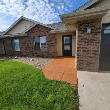 Main picture of 309 Sapphire Ln