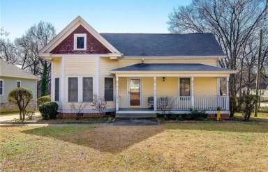 Main picture of 614 Douglas St