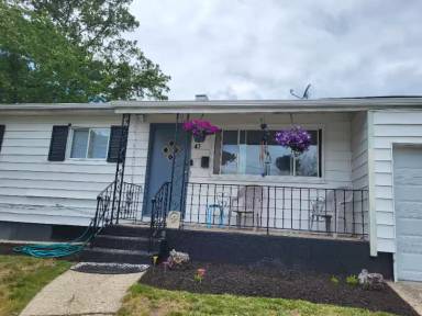 Main picture of 47 Robin Hill Pl
