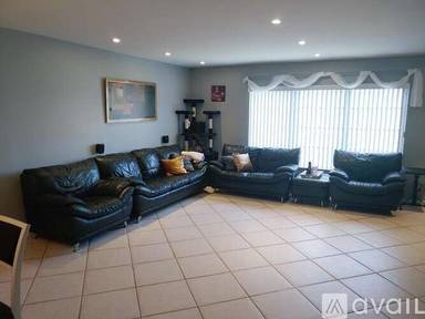 Main picture of 3841 NW 84th Ave