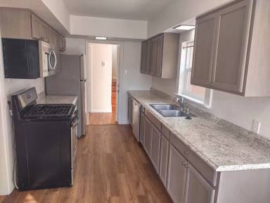 Main picture of 2184 36th St