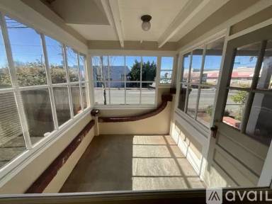 Main picture of 2811 E St