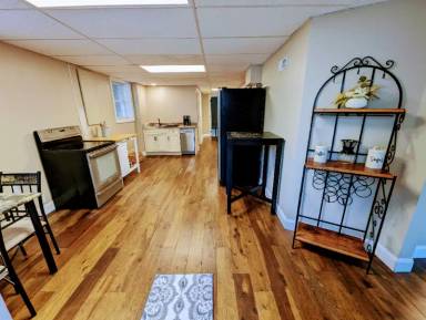 Main picture of 923 Nantucket Ave