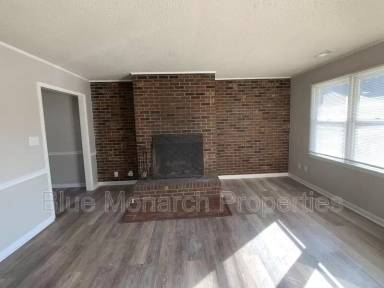 Main picture of 221 Welch Ave